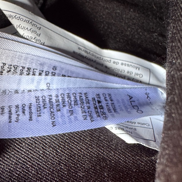 Aldo Elegant Black Chain Crossbody Bag - Picture 10 of 12